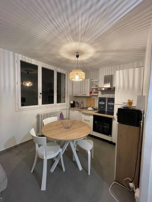 Appartement - Dijon Luaran gambar